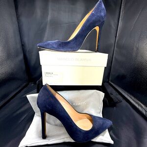 Manolo Blahnik Suede Pumps – Navy Blue – Size 38